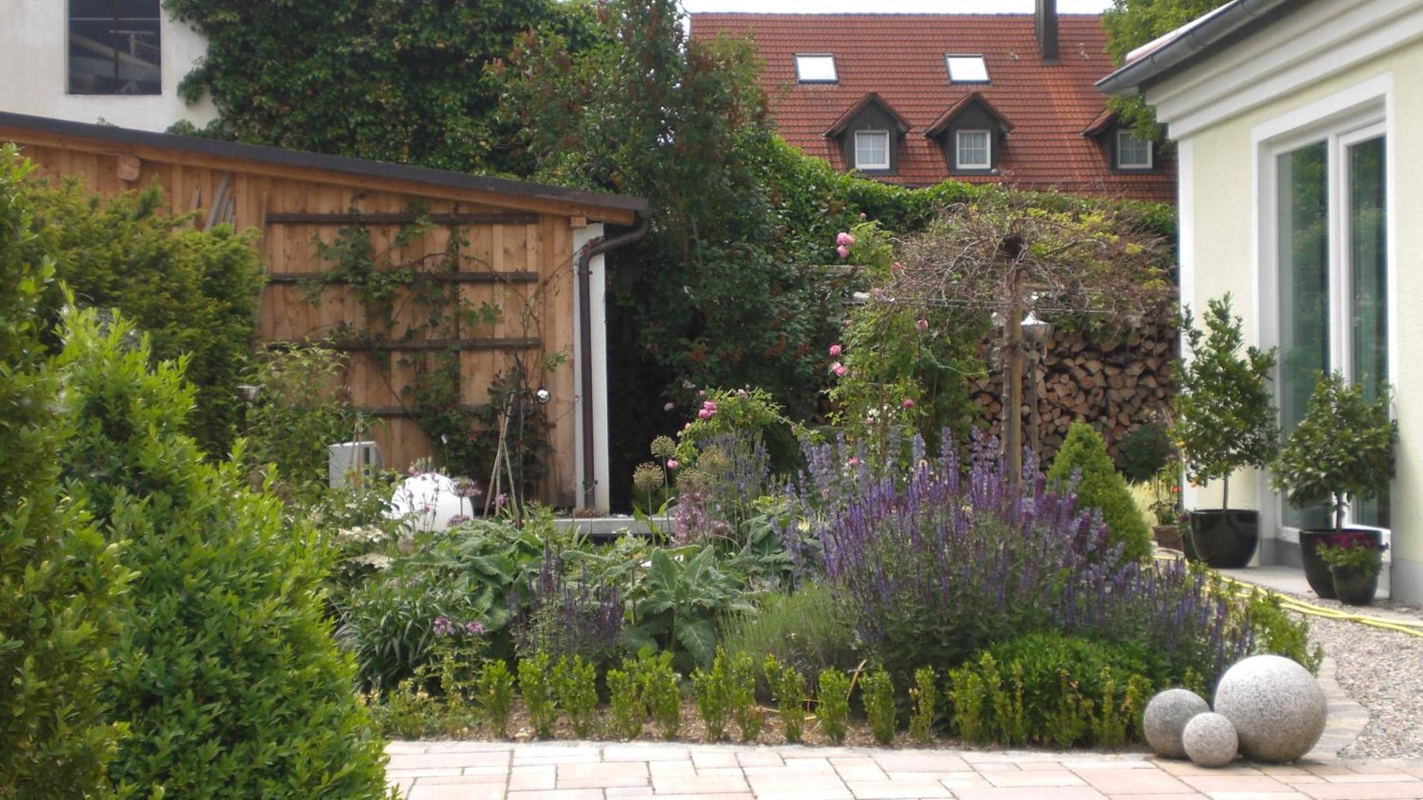 Hotel Villa Rosa Allershausen Exterior photo